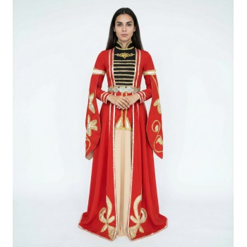 Грузинский женский национальный костюм